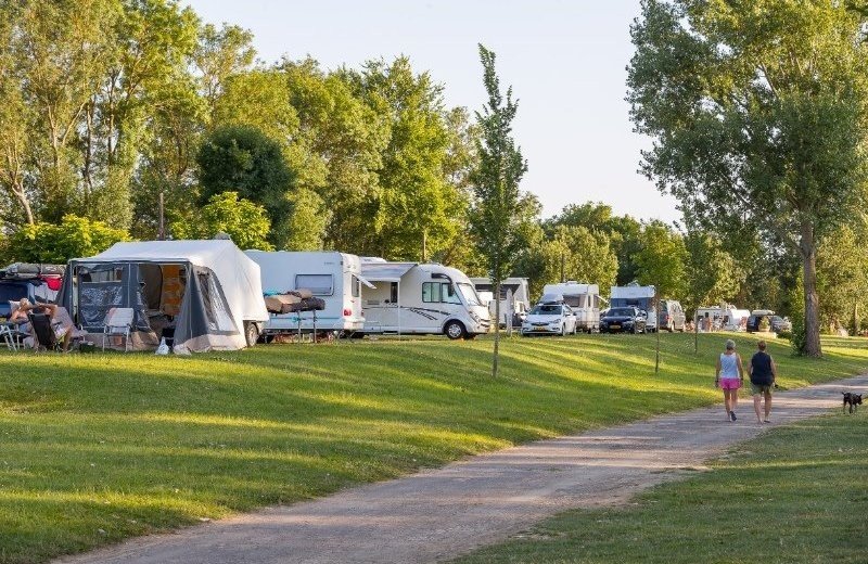 Camping bourgogne boeken