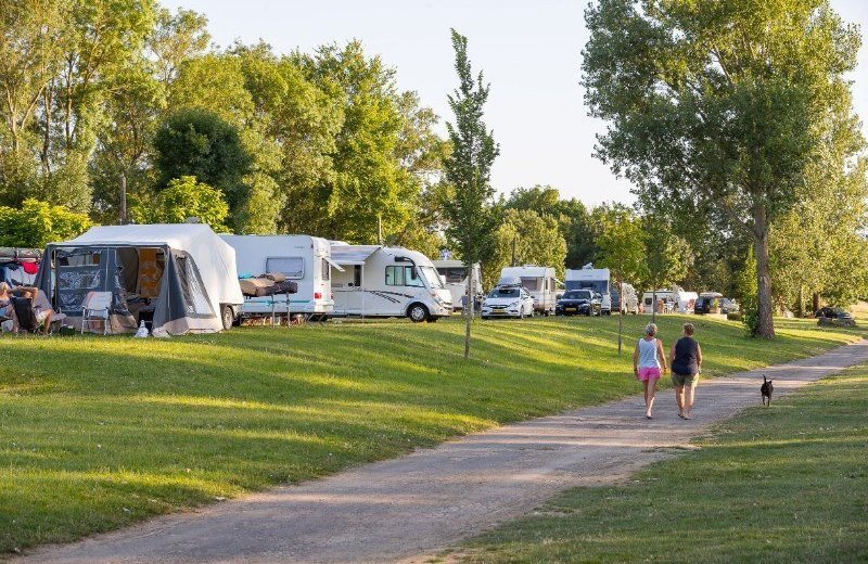 Camping dijon doorreis